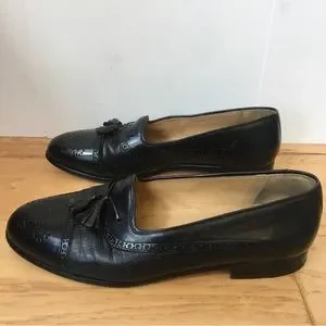 Mezlan Black Leather Loafer with tassels 10 M Barcelona Handmade in Spain Mezlan Barcelona Black Leather Cap Toe Tassle Loafers Shoes  main image 4